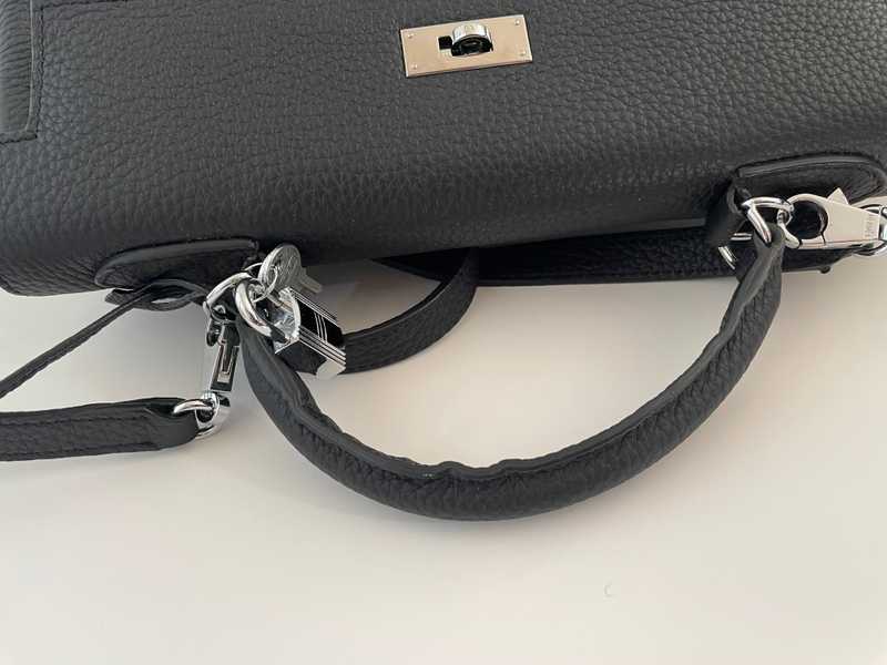 Hermes Kelly Replica Bag Top Handle