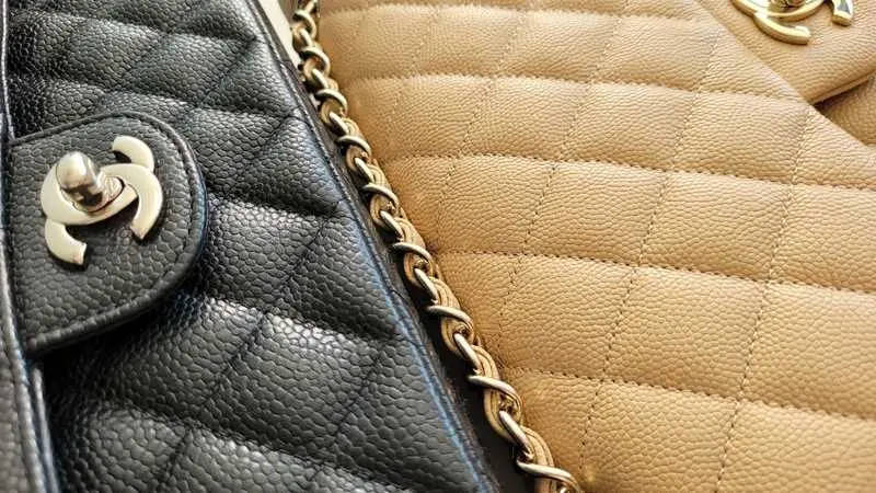 Authentic Chanel Flap Bag vs Replica Chanel Flap Bag Logo Hardware