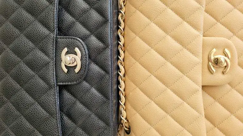 Authentic Chanel Flap Bag vs Replica Chanel Flap Bag Logo 